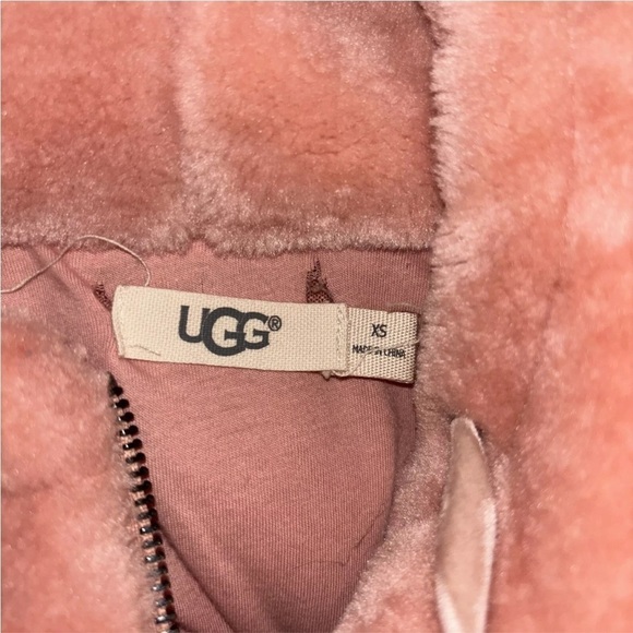 Ugg Kailani Lantana Pink Sherpa Hoodie Pull-Over Women’s Sz XS Pockets Faux Fur - Picture 5 of 8